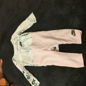 Nike size 6 months outfit